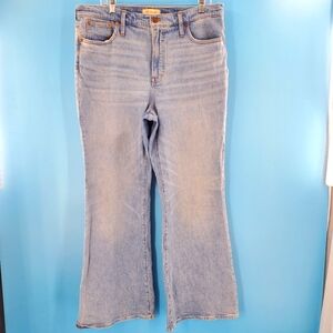 Madewell light wash perfect vintage flare jeans 32